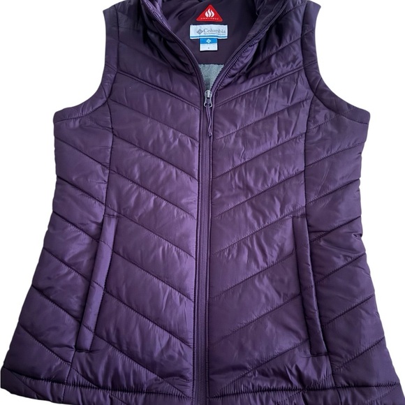 Columbia Jackets & Blazers - Columbia Omni Heat Insulated Puffer Vest Deep Purple Sz S NWOT